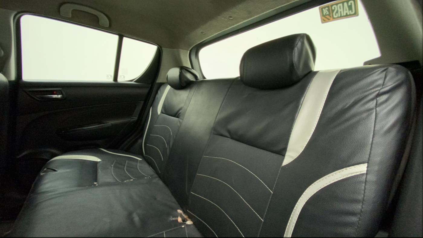 2013 Maruti Swift VXI, Petrol, Manual, 78,264 km, Right Side Rear Door Cabin