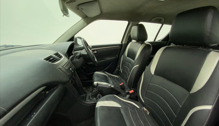 2013 Maruti Swift VXI, Petrol, Manual, 78,264 km, Right Side Front Door Cabin