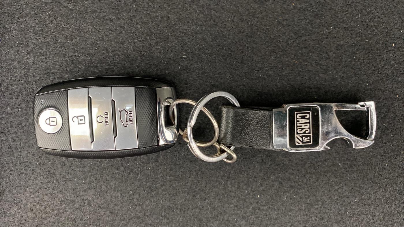 2020 KIA SONET GTX PLUS DCT 1.0, Petrol, Automatic, 10,128 km, Key Close Up