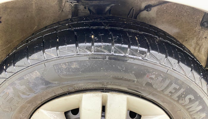 2019 Maruti Alto LXI, Petrol, Manual, 32,916 km, Right Front Tyre Tread