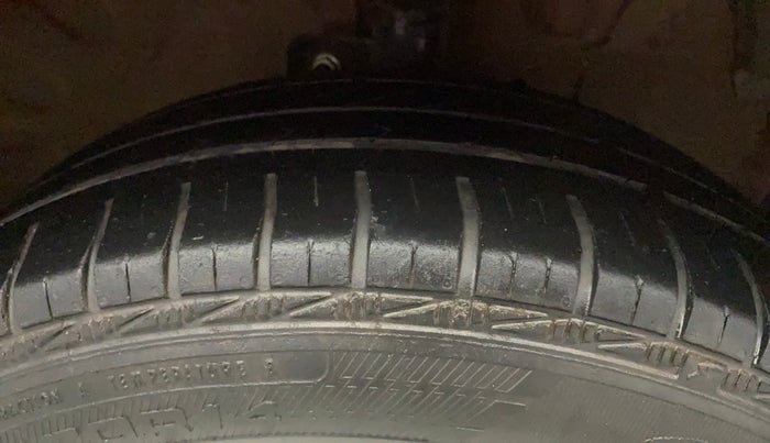 2020 Maruti Celerio ZXI, Petrol, Manual, 65,174 km, Right Front Tyre Tread