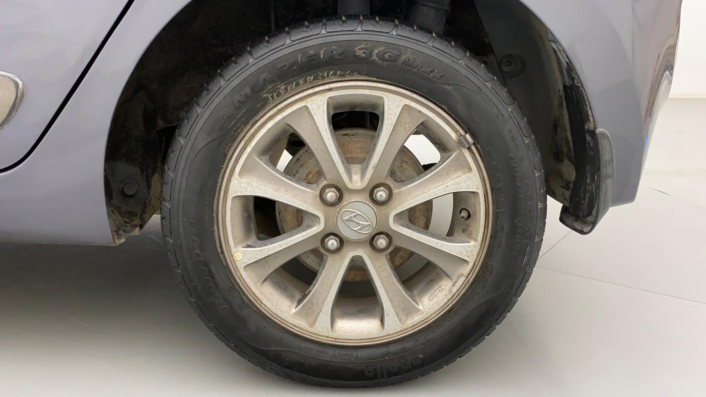2016 Hyundai Grand i10 ASTA (O) 1.2 KAPPA VTVT, Petrol, Manual, 30,277 km, Left Rear Wheel