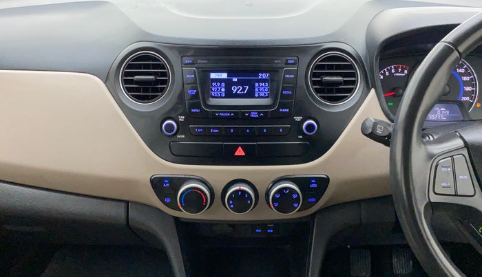 2016 Hyundai Grand i10 ASTA (O) 1.2 KAPPA VTVT, Petrol, Manual, 30,277 km, Air Conditioner