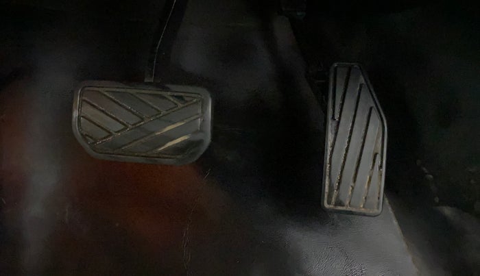 2020 Maruti Baleno ZETA CVT PETROL 1.2, Petrol, Automatic, 57,848 km, Pedals