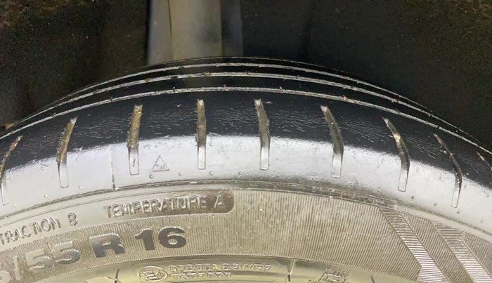 2020 Maruti Baleno ZETA CVT PETROL 1.2, Petrol, Automatic, 57,848 km, Right Rear Tyre Tread