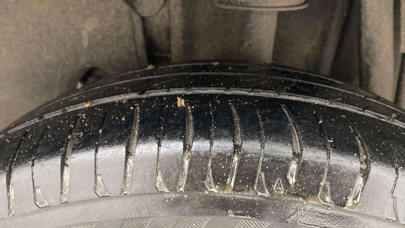 2017 Tata Tiago XZA PETROL, Petrol, Automatic, 50,956 km, Left Rear Tyre Tread