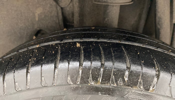 2017 Tata Tiago XZA PETROL, Petrol, Automatic, 50,956 km, Left Rear Tyre Tread