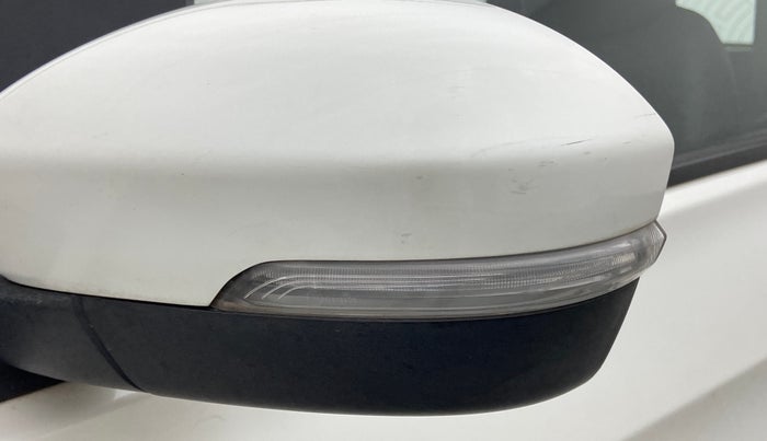 2017 Tata Tiago XZA PETROL, Petrol, Automatic, 50,956 km, Left rear-view mirror - Indicator light not working