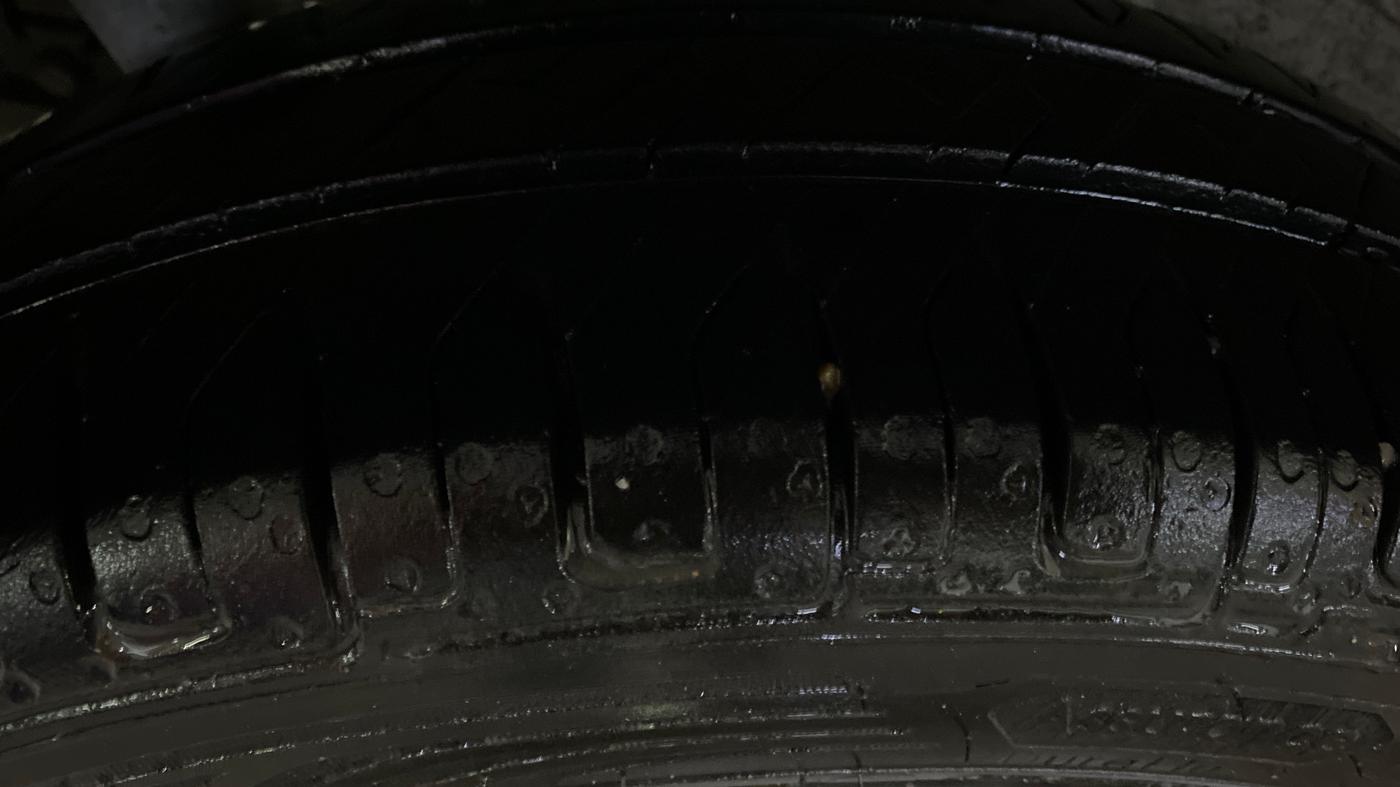 2018 Maruti Wagon R 1.0 VXI+, Petrol, Manual, 80,193 km, Right Rear Tyre Tread
