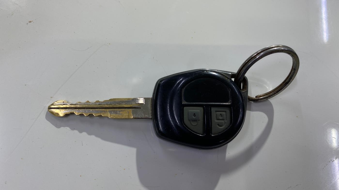 2018 Maruti Wagon R 1.0 VXI+, Petrol, Manual, 80,193 km, Key Close Up