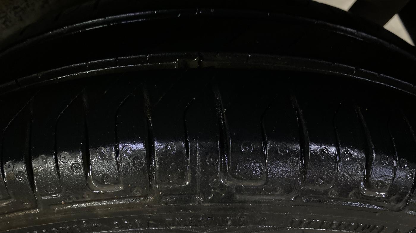 2018 Maruti Wagon R 1.0 VXI+, Petrol, Manual, 80,193 km, Left Rear Tyre Tread