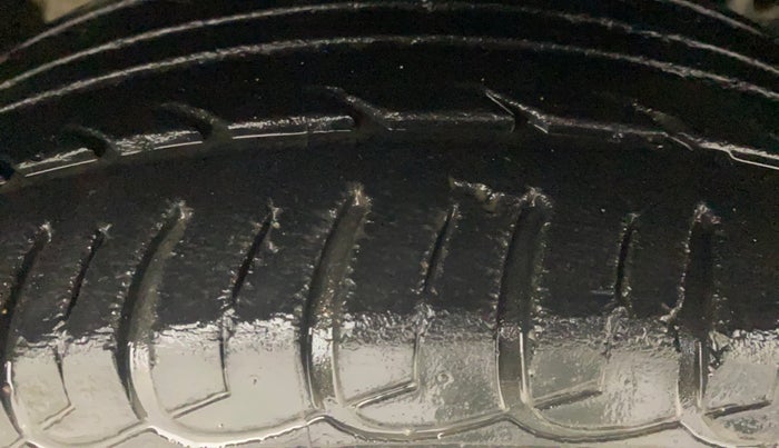 2016 Ford Ecosport AMBIENTE 1.5L PETROL, Petrol, Manual, 49,234 km, Right Front Tyre Tread