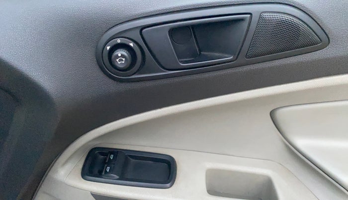 2016 Ford Ecosport AMBIENTE 1.5L PETROL, Petrol, Manual, 49,234 km, Driver Side Door Panels Control