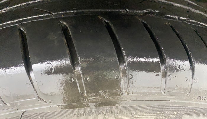 2020 KIA SELTOS GTX PLUS DCT 1.4 PETROL, Petrol, Automatic, 80,297 km, Right Front Tyre Tread