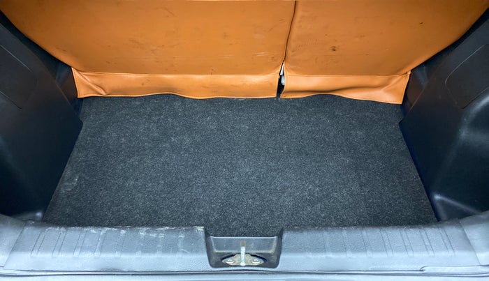 2018 Maruti Baleno DELTA 1.2 K12, Petrol, Manual, 58,667 km, Boot Inside