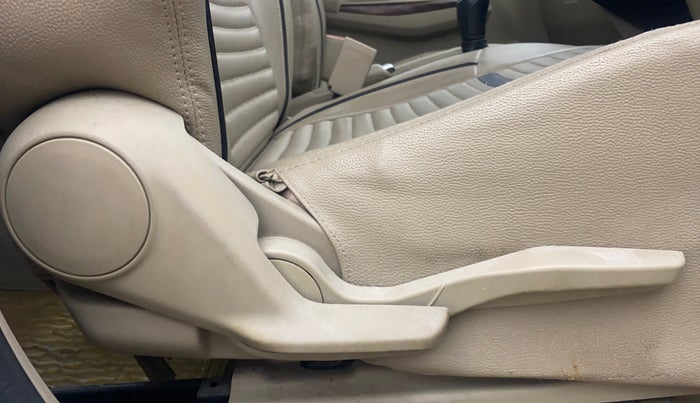 2019 Maruti Dzire ZXI, Petrol, Manual, 51,894 km, Driver Side Adjustment Panel