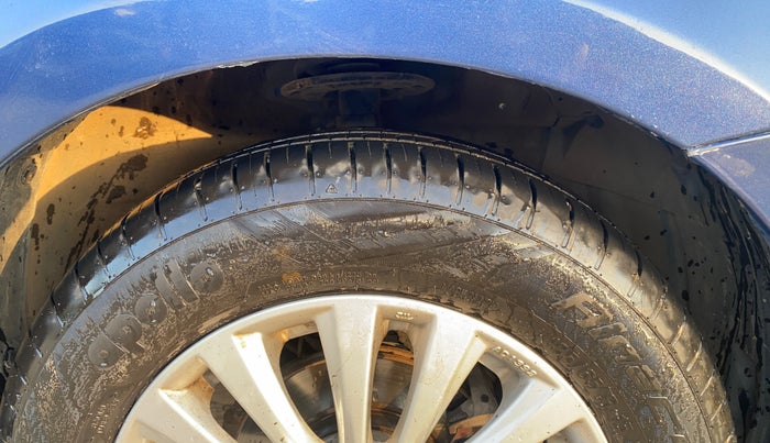 2021 Maruti Ciaz DELTA AT 1.5 SHVS PETROL, Petrol, Automatic, 54,986 km, Right Front Tyre Tread