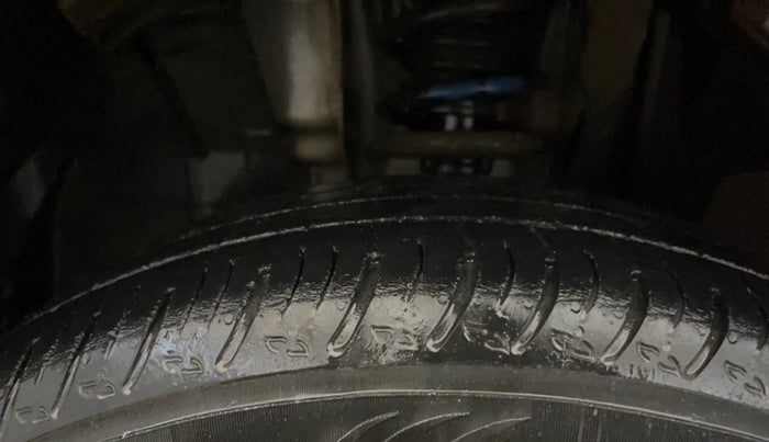 2021 Renault Kiger RXT (O) AMT, Petrol, Automatic, 49,934 km, Left Front Tyre Tread