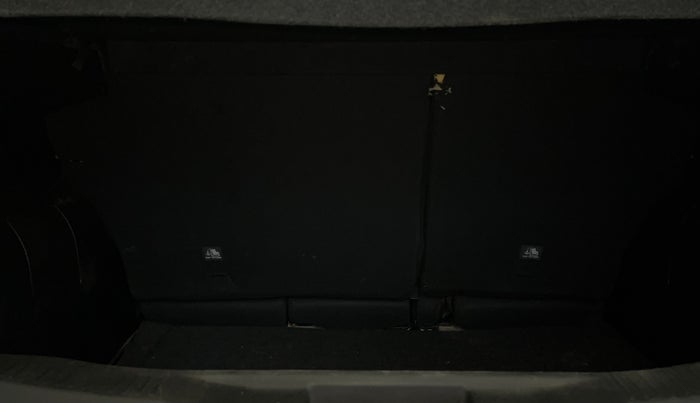 2021 Renault Kiger RXT (O) AMT, Petrol, Automatic, 49,934 km, Boot Inside