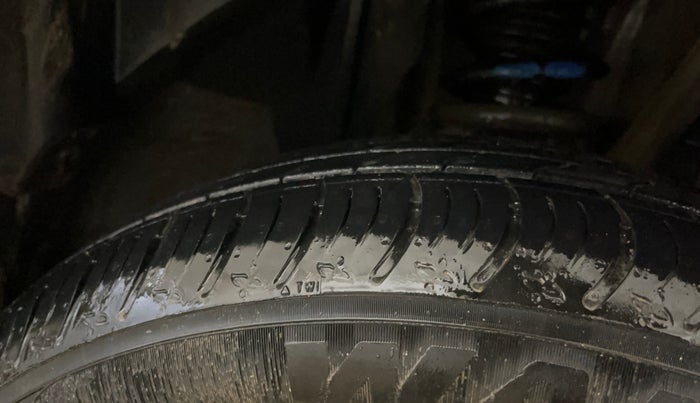 2021 Renault Kiger RXT (O) AMT, Petrol, Automatic, 49,934 km, Right Front Tyre Tread