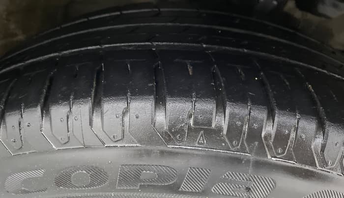 2019 Hyundai Verna 1.6 SX VTVT, Petrol, Manual, 25,369 km, Right Front Tyre Tread
