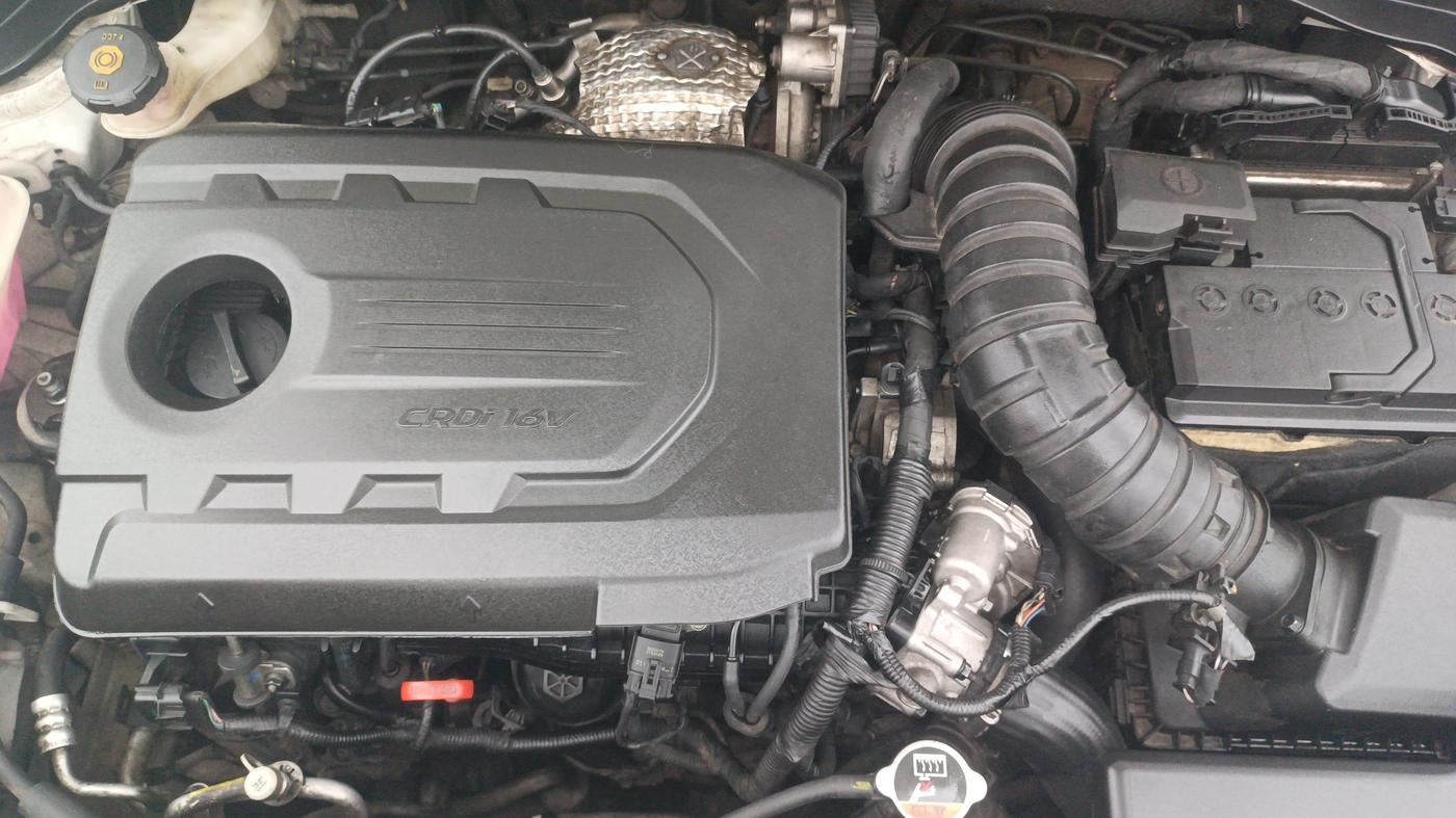 2023 KIA SONET HTX 1.5 AT, Diesel, Automatic, 49,879 km, Engine View