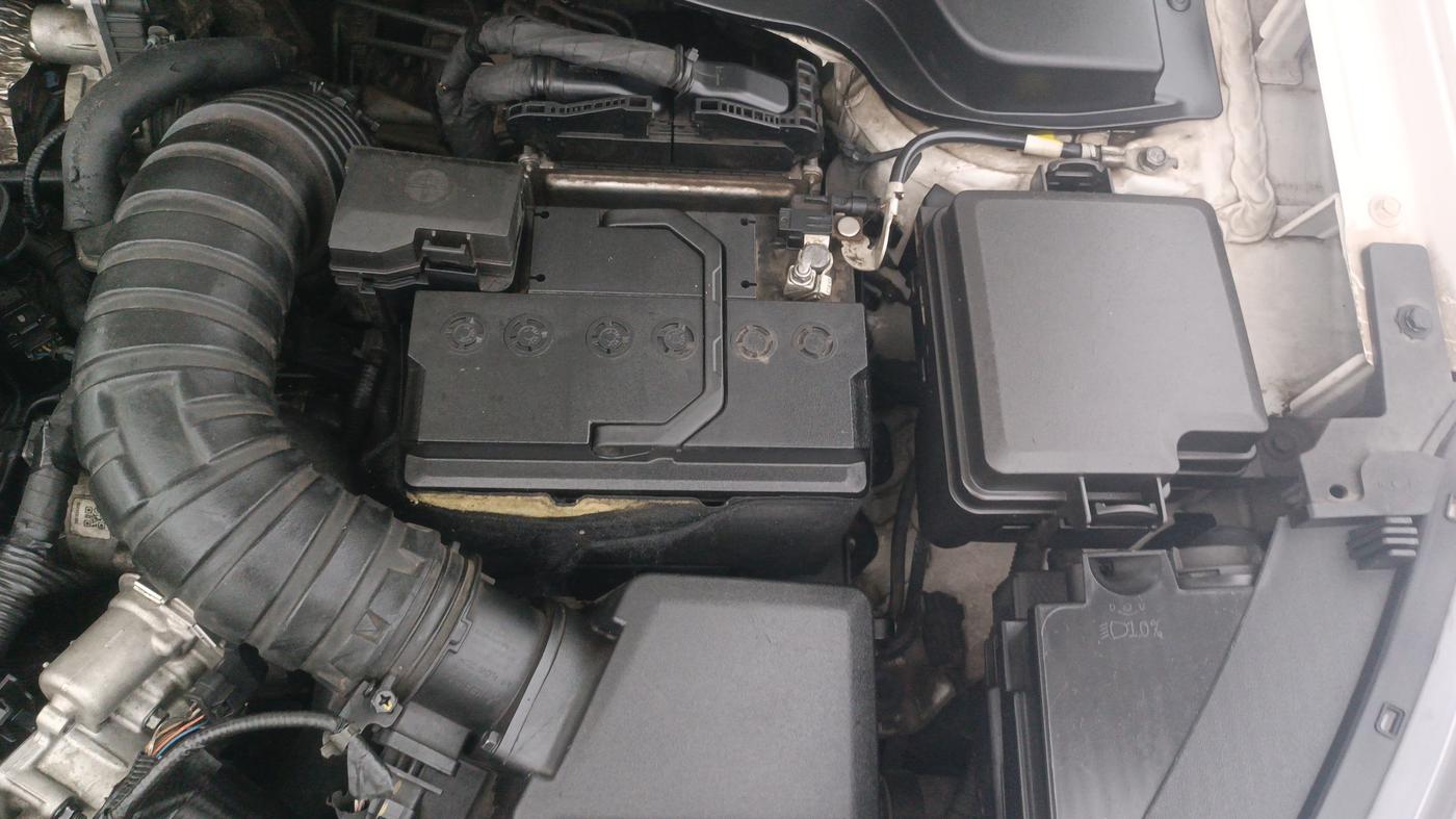 2023 KIA SONET HTX 1.5 AT, Diesel, Automatic, 49,879 km, Engine View - Left