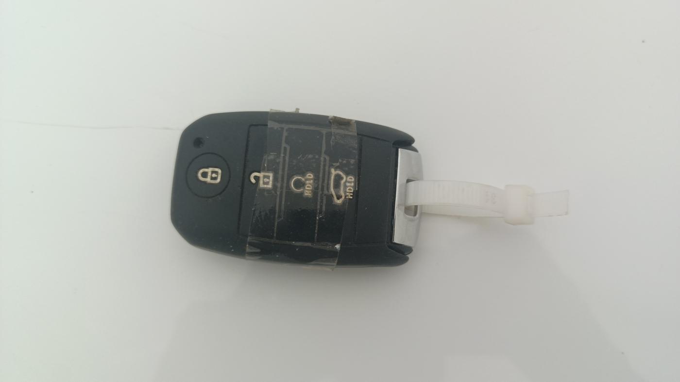 2023 KIA SONET HTX 1.5 AT, Diesel, Automatic, 49,879 km, Key Close Up