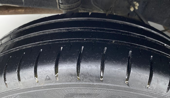 2018 Datsun Go Plus T, Petrol, Manual, 38,655 km, Right Rear Tyre Tread