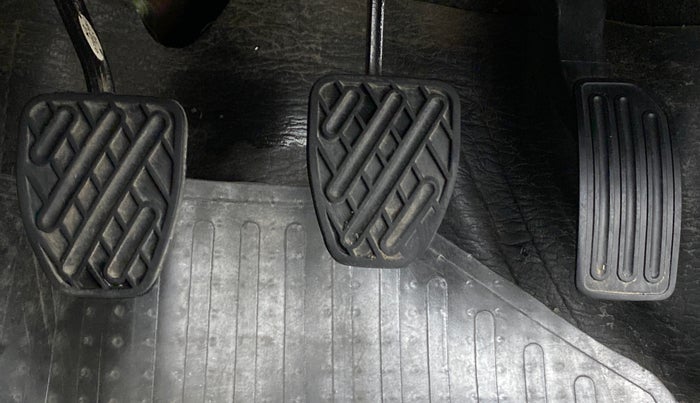 2018 Datsun Go Plus T, Petrol, Manual, 38,655 km, Pedals