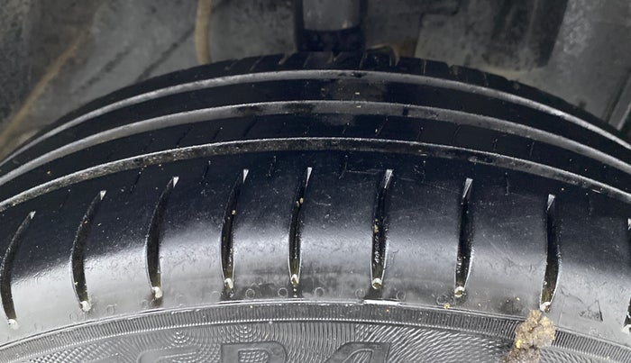 2018 Datsun Go Plus T, Petrol, Manual, 38,655 km, Right Front Tyre Tread