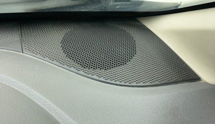 2019 Renault Kwid RXT 1.0 (O), Petrol, Manual, 73,117 km, Speaker