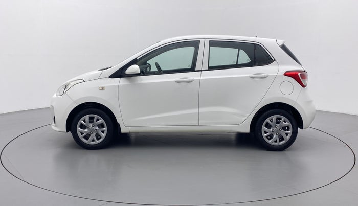 2017 Hyundai Grand i10 MAGNA 1.2 VTVT, Petrol, Manual, 16,502 km, Left Side