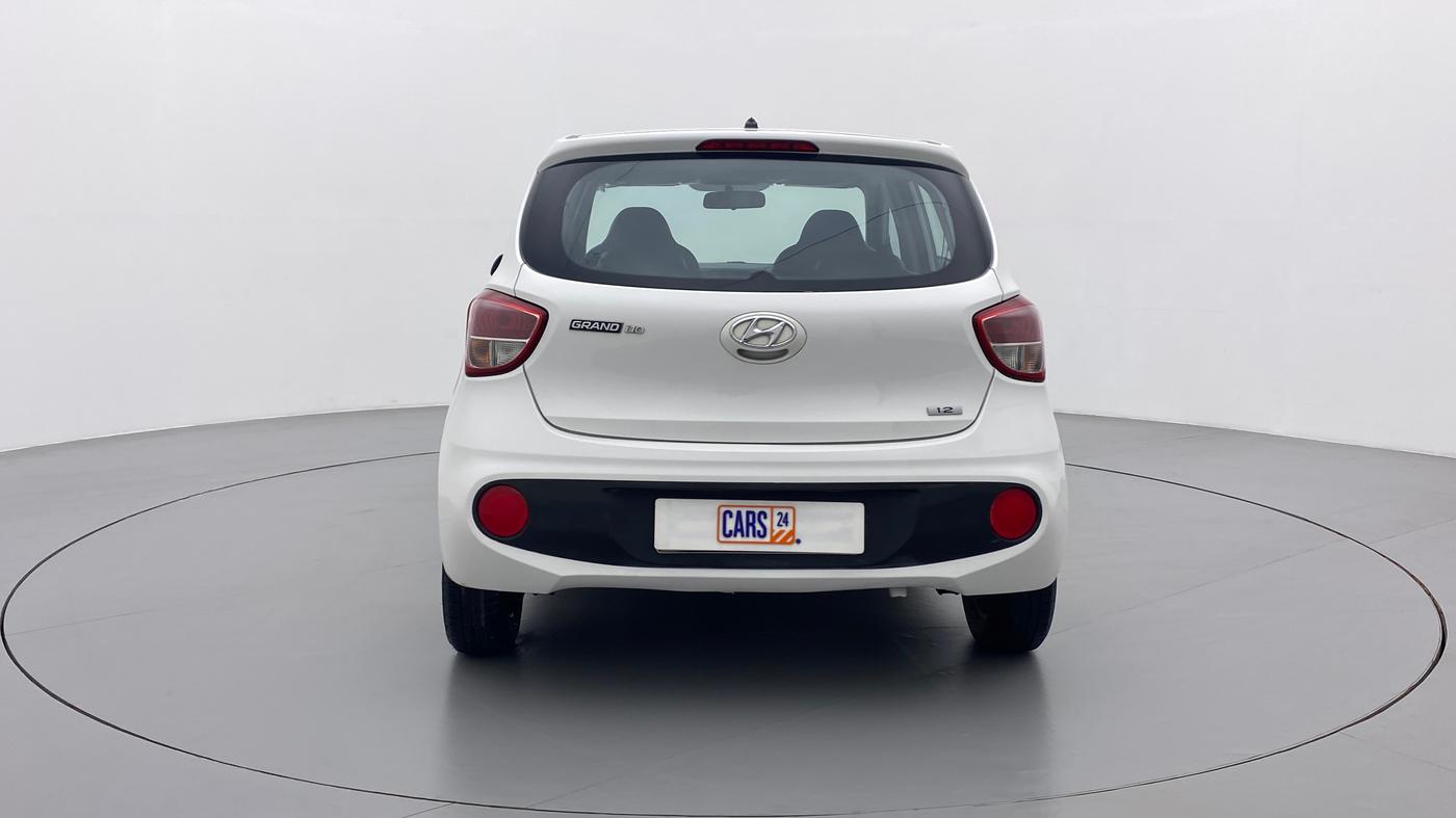 2017 Hyundai Grand i10 MAGNA 1.2 VTVT, Petrol, Manual, 16,502 km, Back/Rear