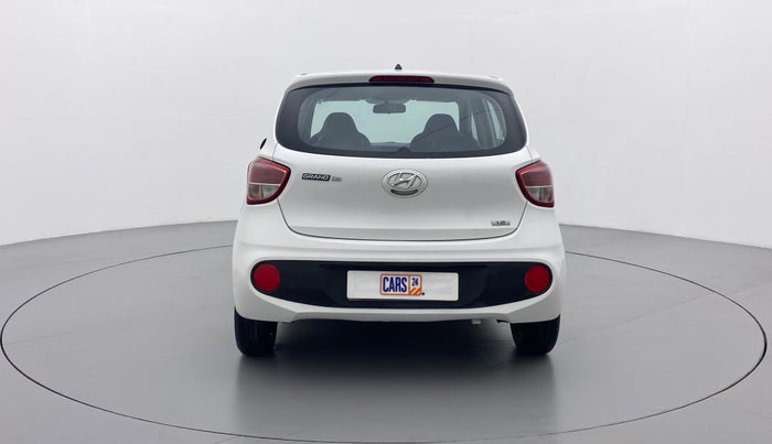 2017 Hyundai Grand i10 MAGNA 1.2 VTVT, Petrol, Manual, 16,502 km, Back/Rear