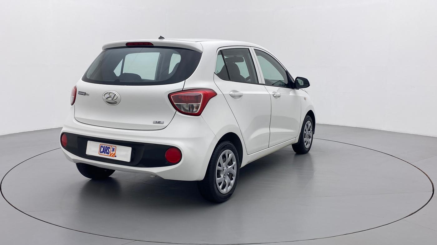 2017 Hyundai Grand i10 MAGNA 1.2 VTVT, Petrol, Manual, 16,502 km, Right Back Diagonal