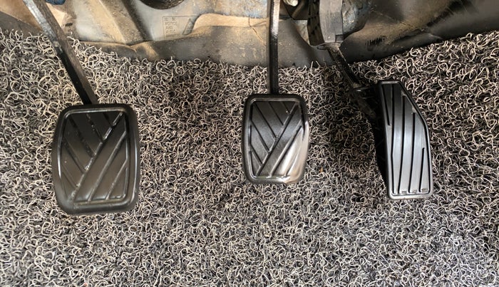 2023 Maruti Dzire LXI, Petrol, Manual, 42,448 km, Pedals