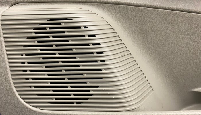 2021 Renault TRIBER RXZ AMT, Petrol, Automatic, 9,003 km, Speaker