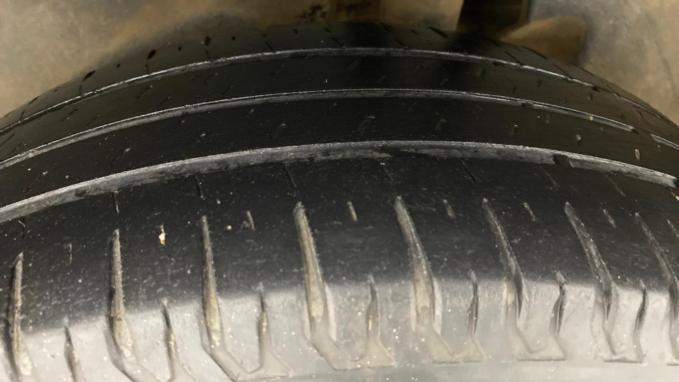 2018 Maruti Dzire ZXI AMT, Petrol, Automatic, 58,039 km, Left Rear Tyre Tread