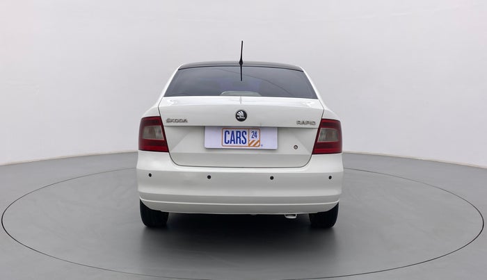 2015 Skoda Rapid 1.5 TDI MT ELEGANCE BLACK PACKAGE, Diesel, Manual, 96,348 km, Back/Rear