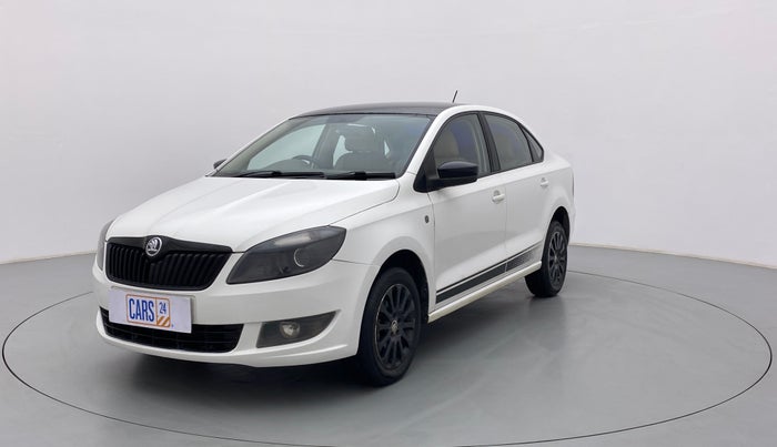 2015 Skoda Rapid 1.5 TDI MT ELEGANCE BLACK PACKAGE, Diesel, Manual, 96,348 km, Left Front Diagonal