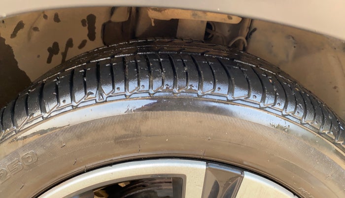 2022 Tata TIAGO NRG XZ MT, Petrol, Manual, 32,284 km, Right Front Tyre Tread