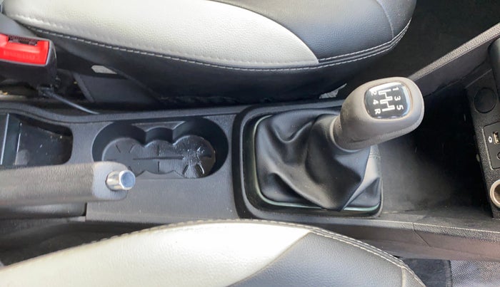 2022 Tata TIAGO NRG XZ MT, Petrol, Manual, 32,284 km, Gear Lever