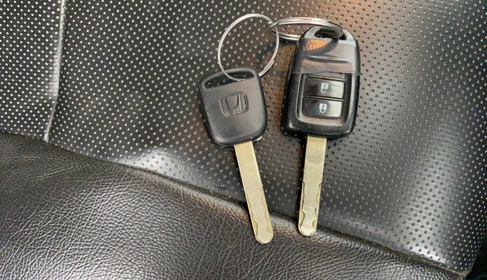 2019 Honda WR-V 1.2L I-VTEC VX MT, Petrol, Manual, 51,285 km, Key Close Up