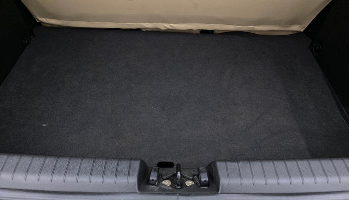 2019 Hyundai Elite i20 MAGNA PLUS 1.2, Petrol, Manual, 6,815 km, Boot Inside
