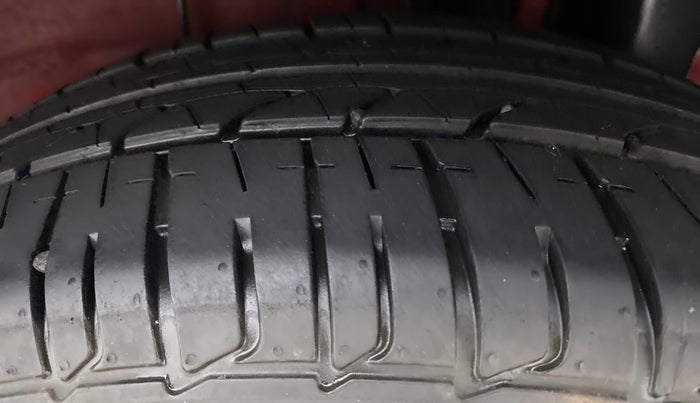 2019 Hyundai Elite i20 MAGNA PLUS 1.2, Petrol, Manual, 6,815 km, Left Rear Tyre Tread