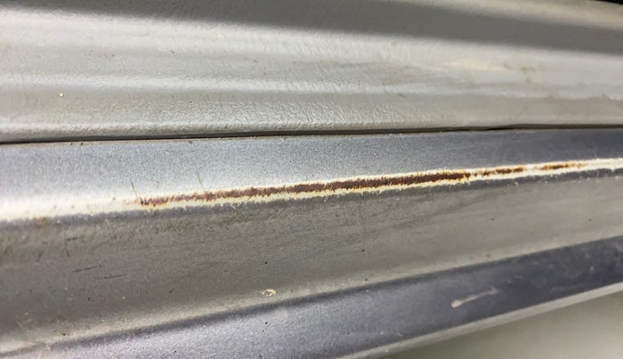 2014 Maruti Alto K10 VXI, Petrol, Manual, 61,787 km, Right running board - Slightly rusted