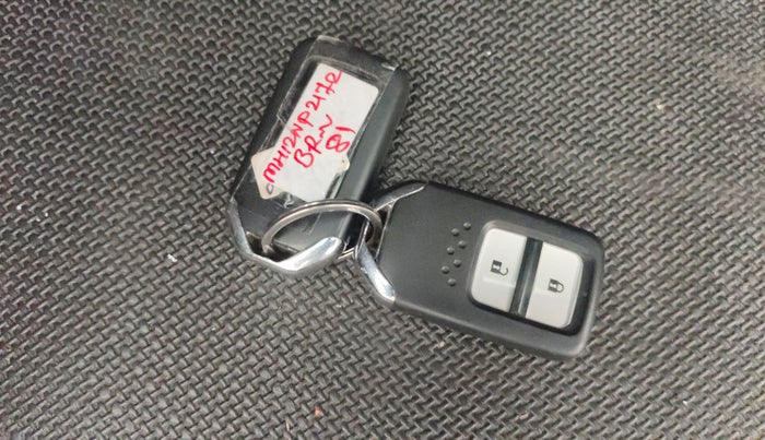 2016 Honda BR-V 1.5L I-VTEC V CVT, Petrol, Automatic, 74,869 km, Key Close Up