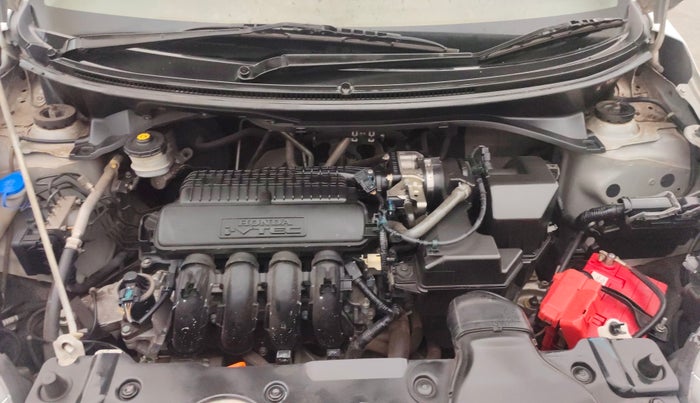 2016 Honda BR-V 1.5L I-VTEC V CVT, Petrol, Automatic, 74,869 km, Engine View