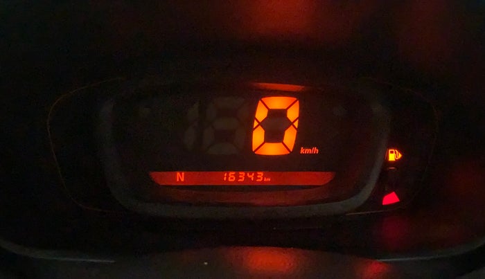2017 Renault Kwid RXT 1.0 AMT (O), Petrol, Automatic, 16,656 km, Odometer Image